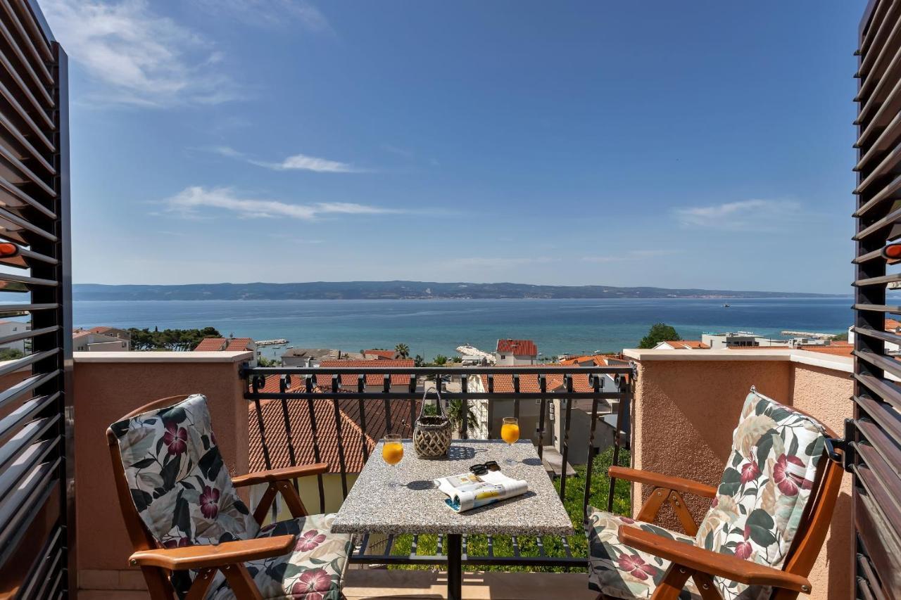 Apartments And Rooms With Parking Space Duce, Omis - 10303 Bagian luar foto