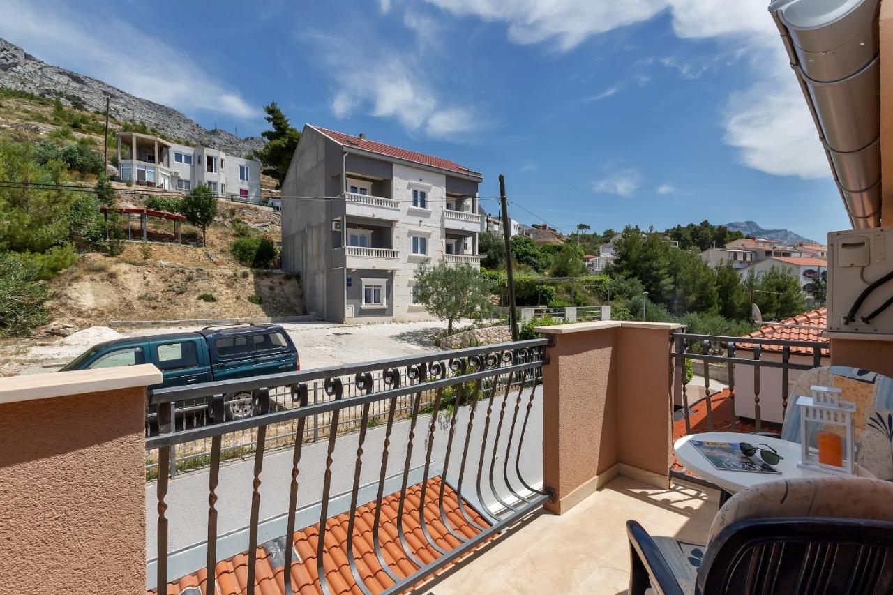 Apartments And Rooms With Parking Space Duce, Omis - 10303 Bagian luar foto