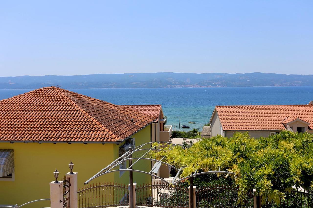 Apartments And Rooms With Parking Space Duce, Omis - 10303 Bagian luar foto