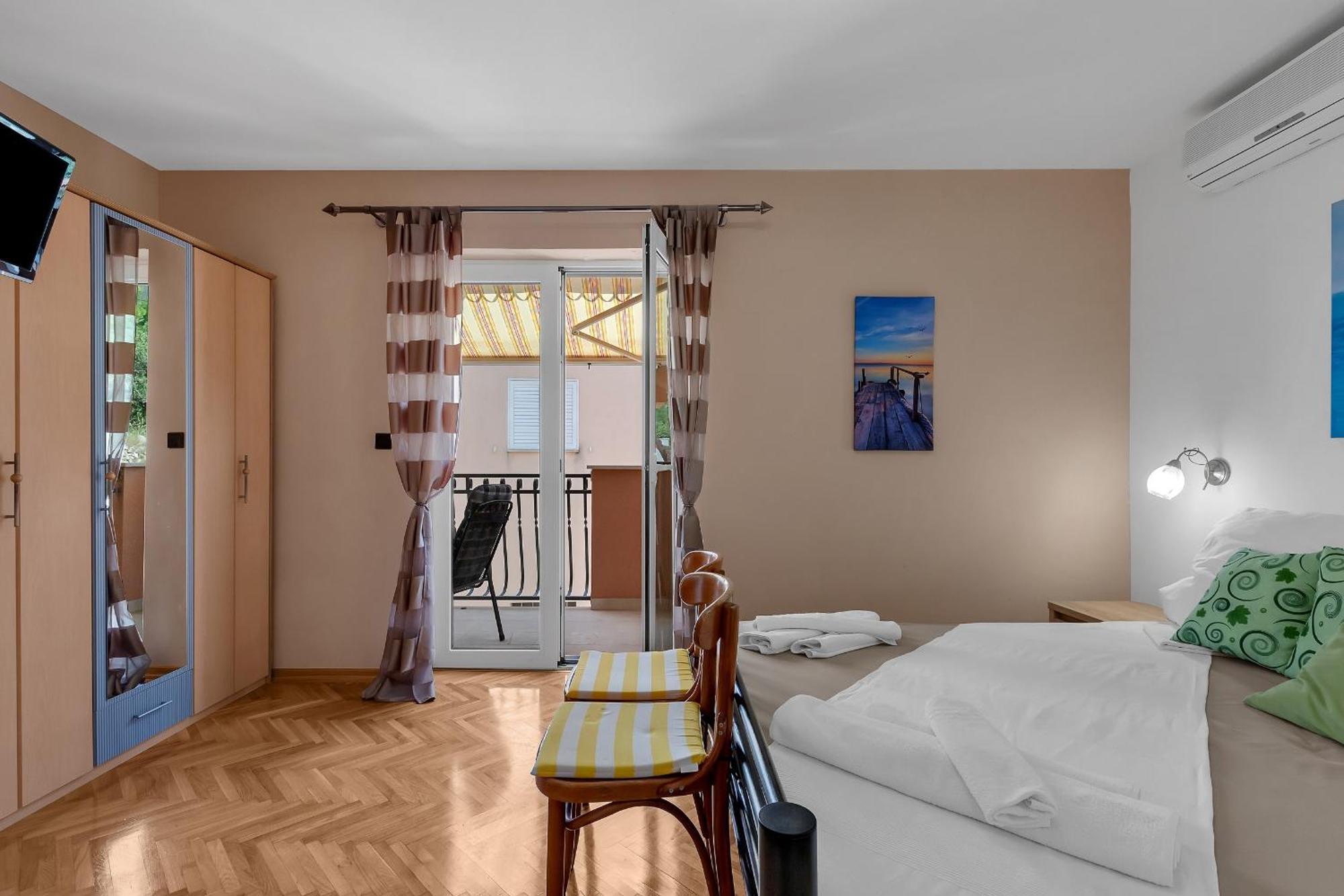 Apartments And Rooms With Parking Space Duce, Omis - 10303 Ruang foto