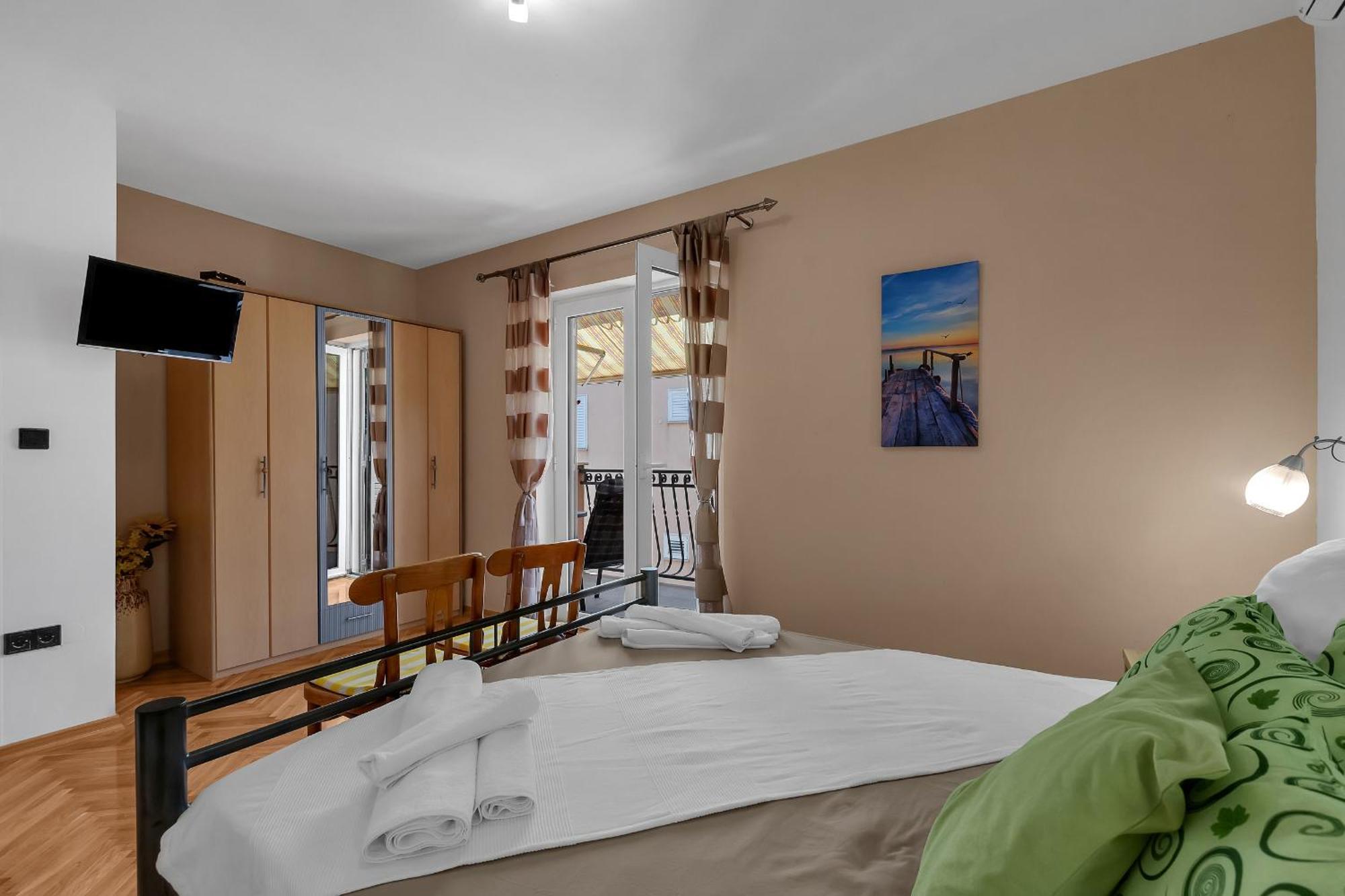 Apartments And Rooms With Parking Space Duce, Omis - 10303 Ruang foto